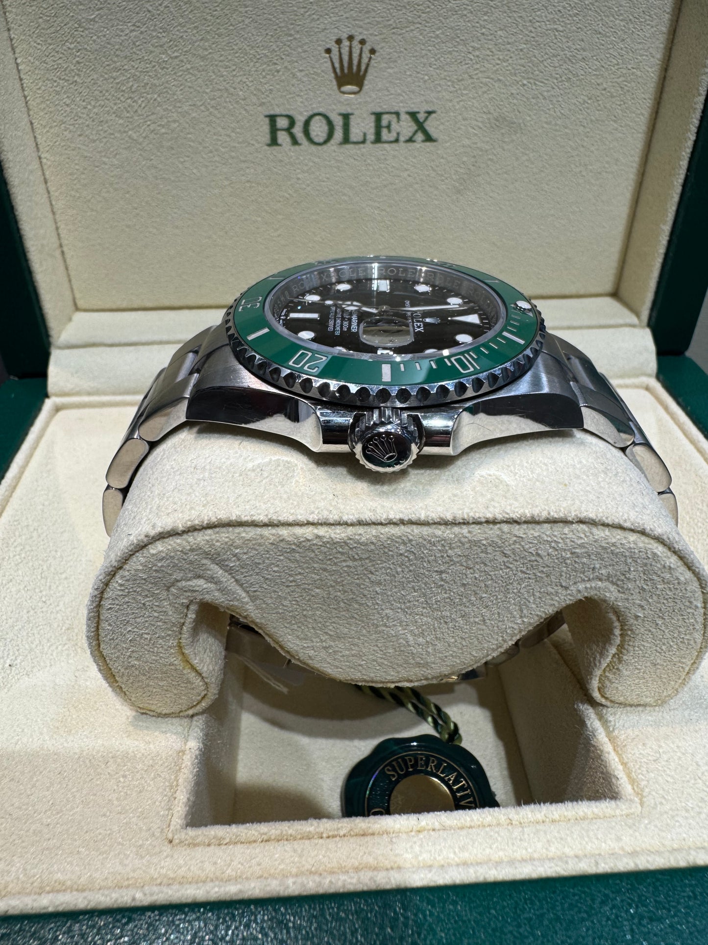 Rolex Submariner Date
126610LV ‘Starbucks’