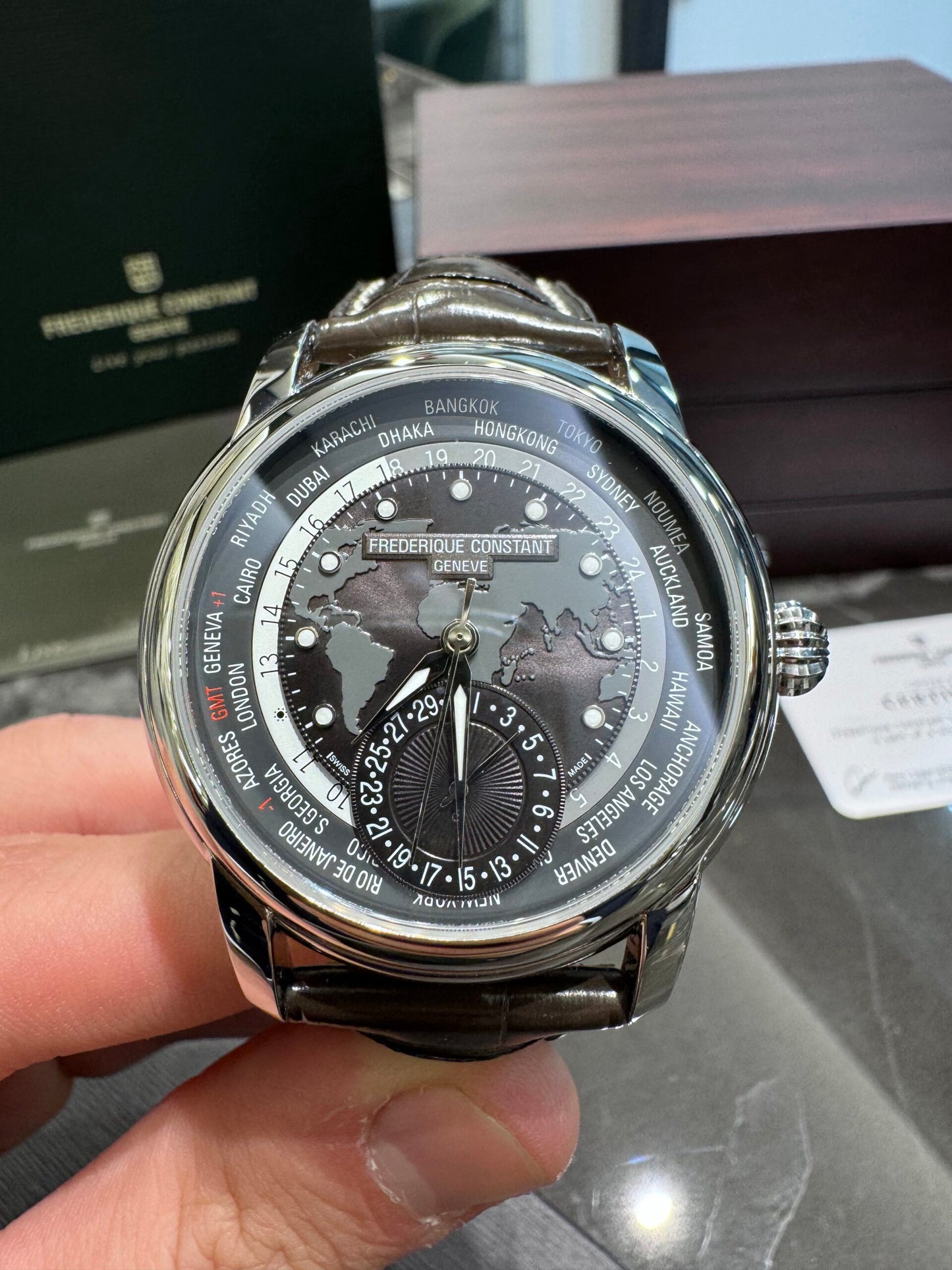 Frederique Constant - Classic Worldtimer Manufacture Limited Edition