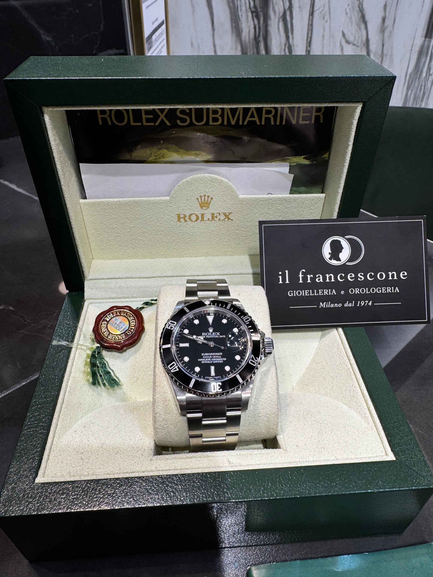 Rolex Submariner Date