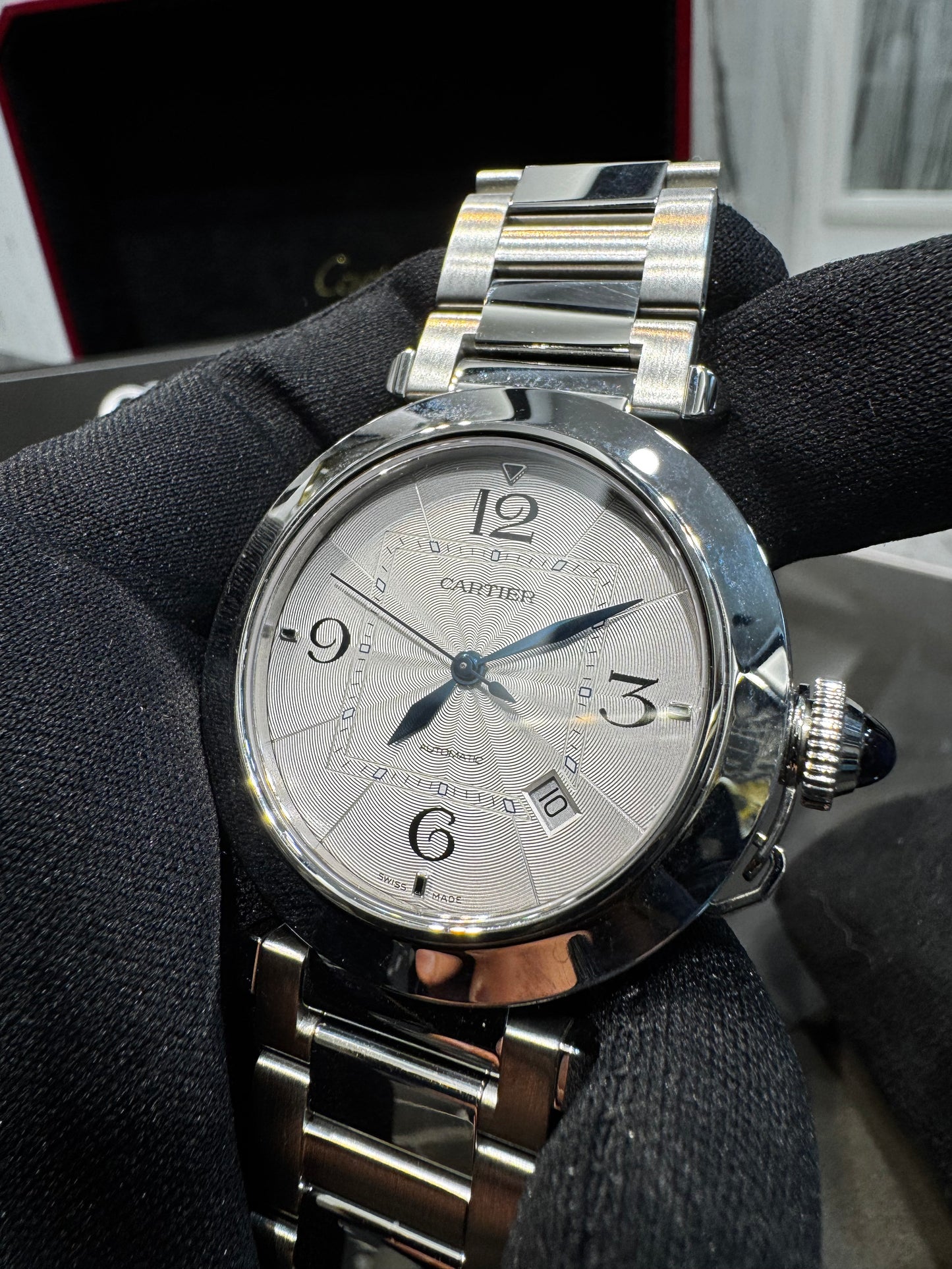 Cartier pasha - white dial