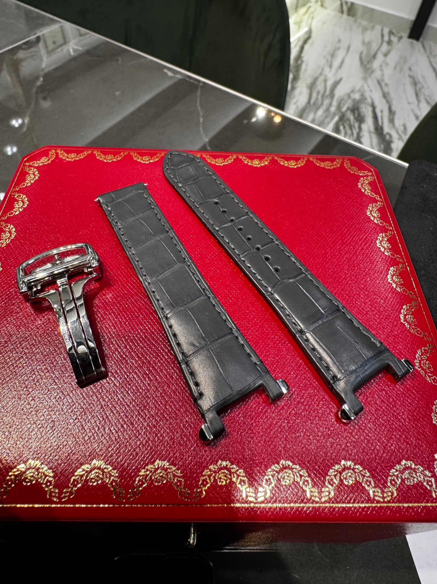 Cartier pasha - white dial