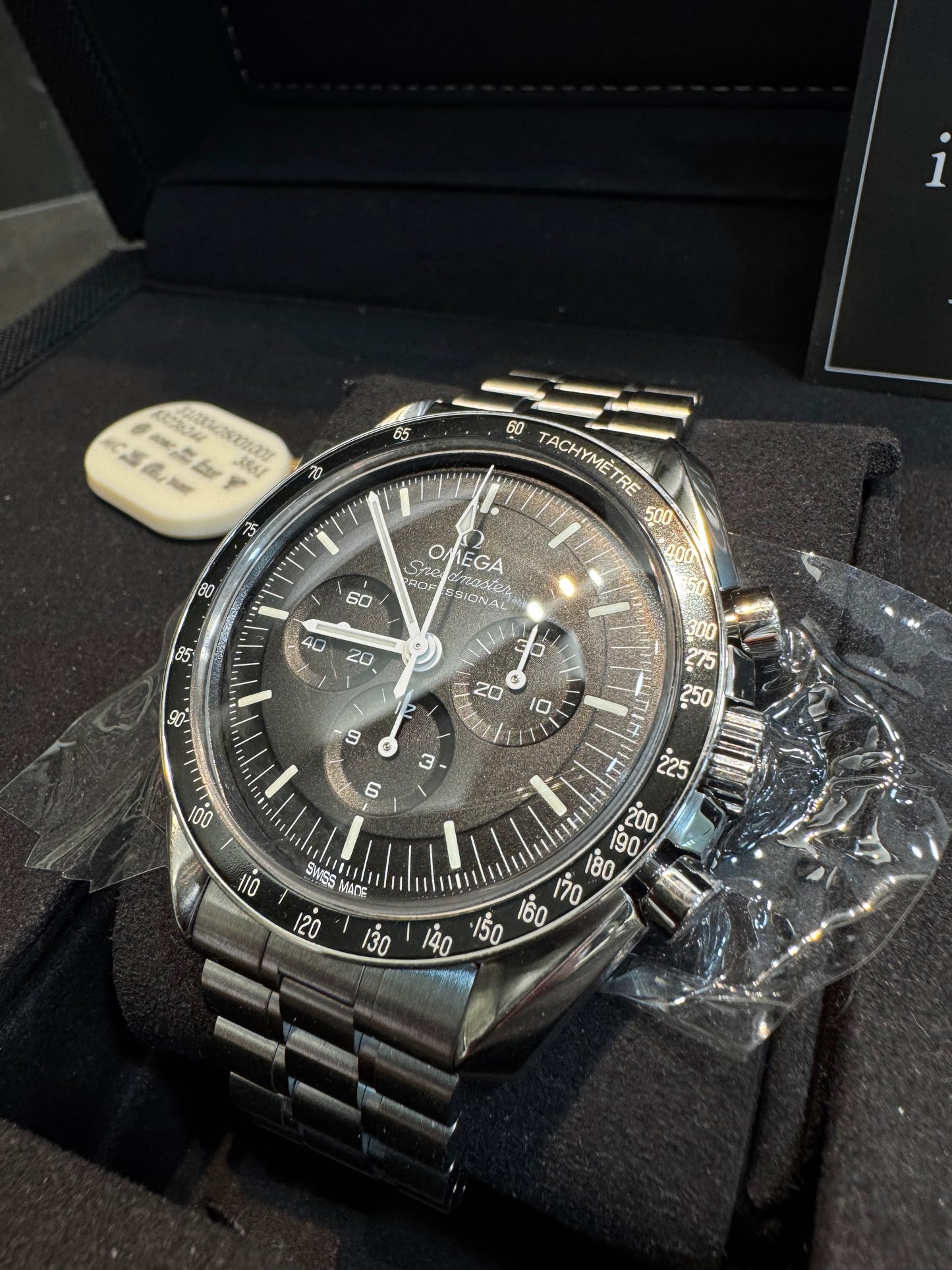 Omega Speedmaster Moonwatch