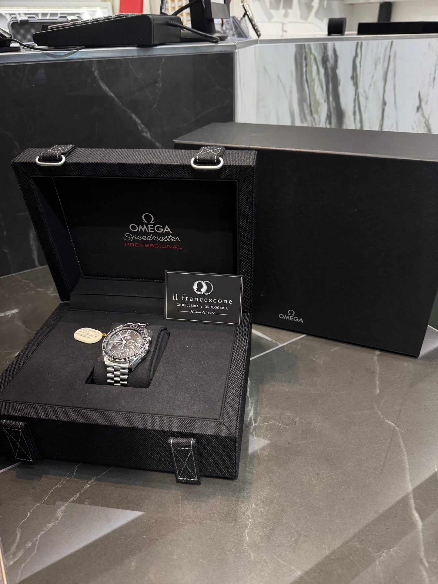 Omega Speedmaster Moonwatch