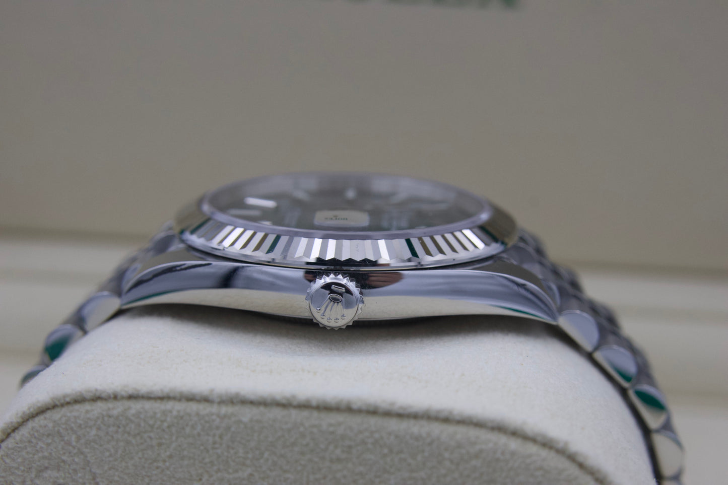 Rolex Datejust Mint dial - 41mm