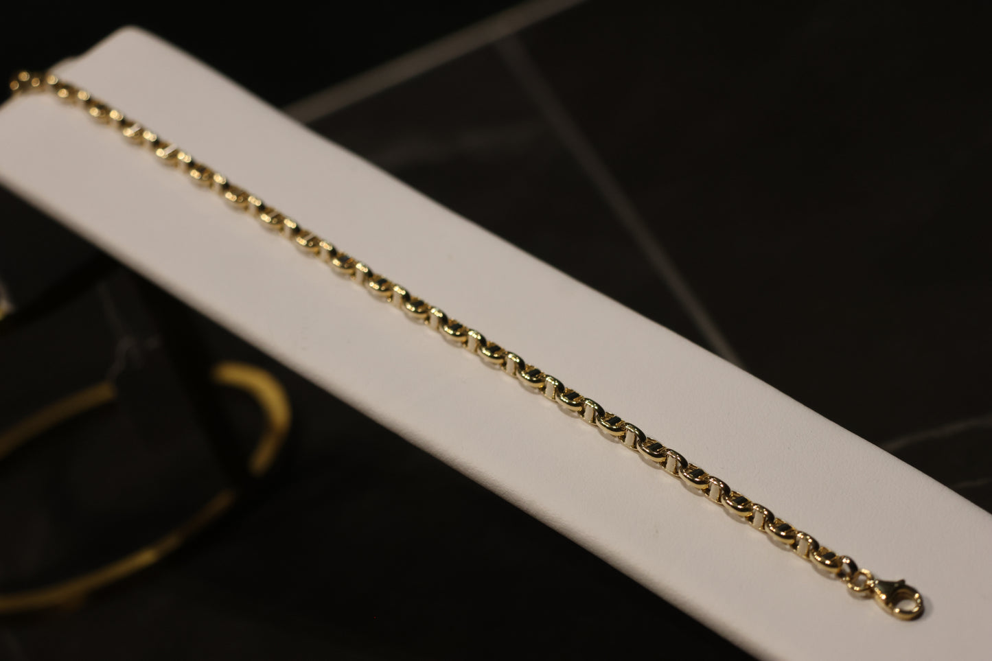 Bracciali