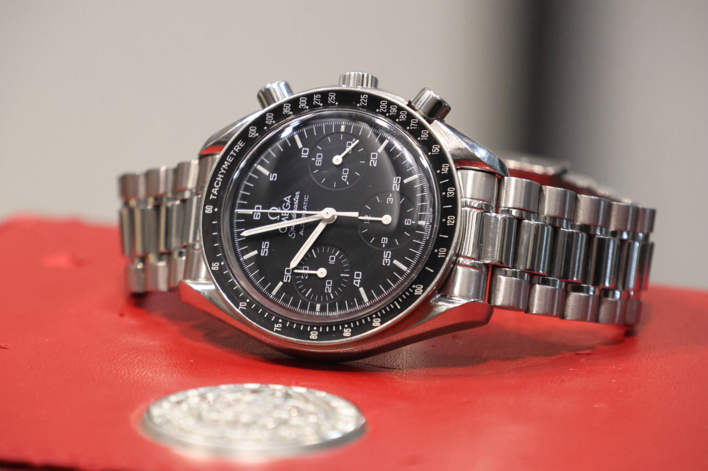 Omega Speedmaster reduced